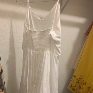 A white gap dress